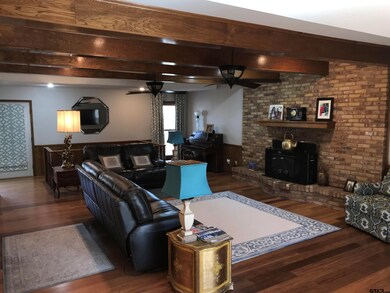 10310 Lakeshore Dr, Tyler, TX 75707 - photo 3