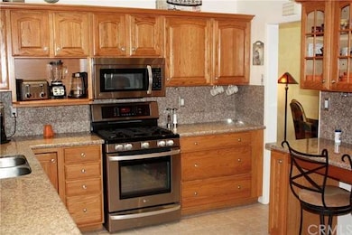 5635 Pennswood Ave, Lakewood, CA 90712 - photo 3