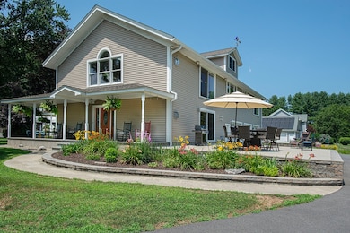 136 Main St, Hatfield, MA 01038 - photo 3