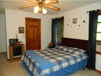 Master Den or Dressing Room