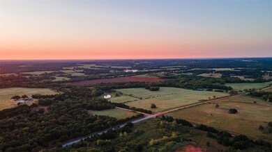 View of property location featuring rural landscap