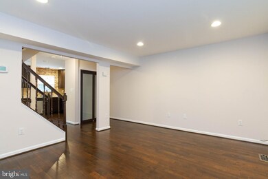 15249 Valley Stream Dr, Woodbridge, VA 22191 - photo 7