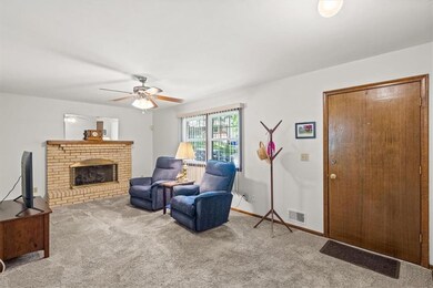 4701 Bond St, Shawnee, KS 66203 - photo 4