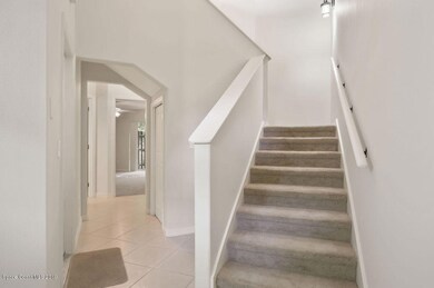 Foyer to Stairs