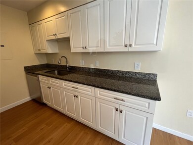 511 Child St unit 105, Warren, RI 02885 - photo 6