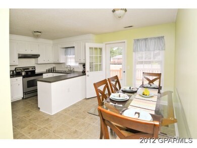 2416 Wedgewood Cir, Winterville, NC 28590 - photo 3