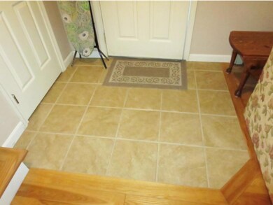 165 Blackwater Rd unit 5, Somersworth, NH 03878 - photo 6