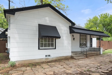 3837 Earl St, Fort Worth, TX 76111 - photo 3