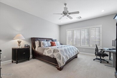 14-Main Bedroom