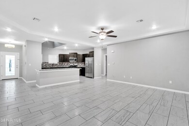 616 Guy Meyers, Socorro, TX 79927 - photo 7