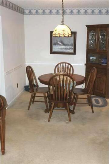 108 Woodstream Dr, Norristown, PA 19403 - photo 6