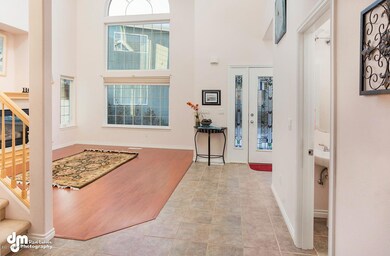 12271 Silver Spruce Cir-large-004-Living