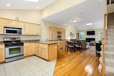 67 Juniper Ln unit 5, Hanover, MA 02339 - photo 7