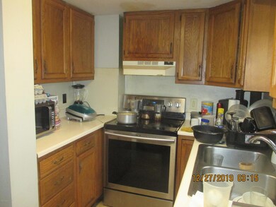 221 E Green St, West Hazleton, PA 18202 - photo 5