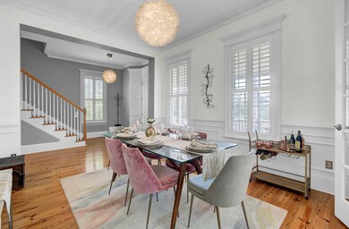 Formal Dining
