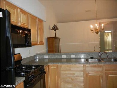 Kitchen - Eat in Kitchen