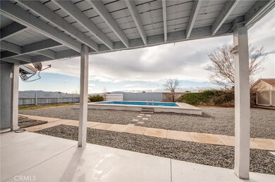 14173 Apple Creek Dr, Victorville, CA 92395 - photo 7