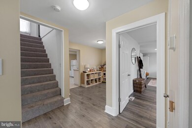 2904 Kernal Ln, Temple Hills, MD 20748 - photo 4