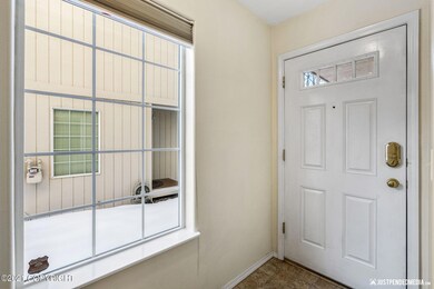 5574 Sapphire Loop - Entry Behind Door