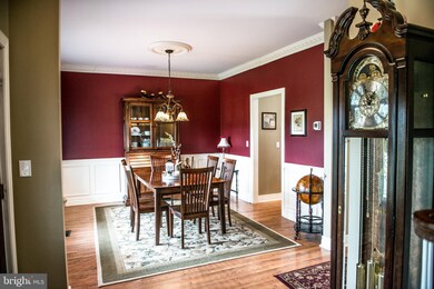 16424 Woburn Rd, Sharpsburg, MD 21782 - photo 6