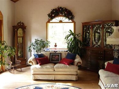 2236 W Bangor Rd, Bangor, PA 18013 - photo 6