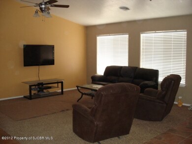 3705 Fairfax Ave, Farmington, NM 87402 - photo 3