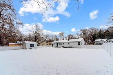 275 Sterling St, Clinton, MA 01510 - photo 4