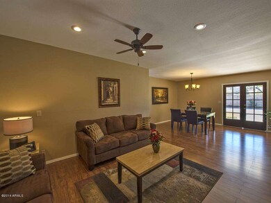 005_Open Plan Living Space