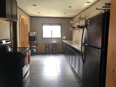 61 Eastland Ave, Millinocket, ME 04462 - photo 3