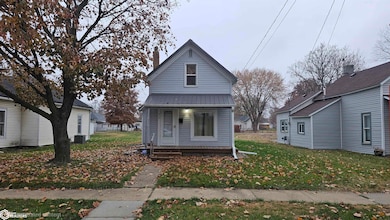 513 S Sheridan Ave, Ottumwa, IA 52501 - photo 2