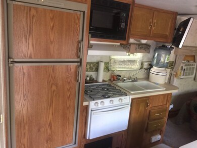 20 Boudreau Ln, Stewartstown, NH 03576 - photo 5