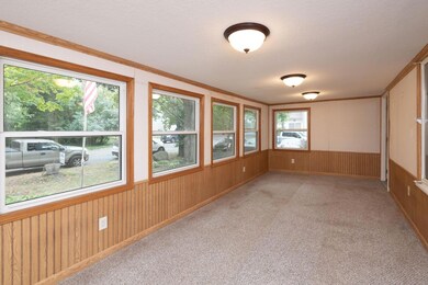 2421 1st Ave E, Saint Paul, MN 55109 - photo 5