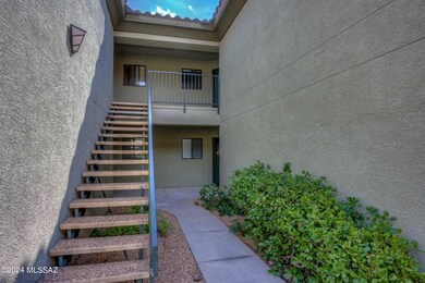 3 Exterior photo c