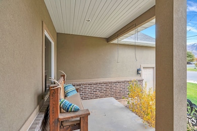 Nice large covered porch