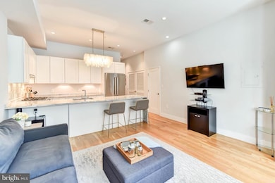 2110 10th St NW unit 2, Washington, DC 20001 - photo 4