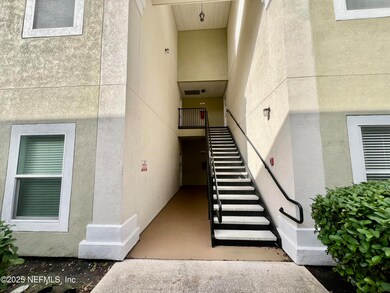 7920 Merrill Rd unit 709, Jacksonville, FL 32277 - photo 3