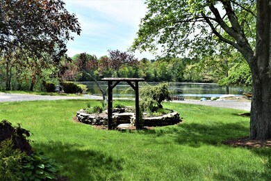 1040 S Main St, Bellingham, MA 02019 - photo 2