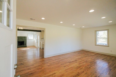 904 Phelan Dr, Lebanon, TN 37090 - photo 5