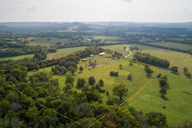 383 Charlie Russell Rd, Shelbyville, TN 37160 - photo 4