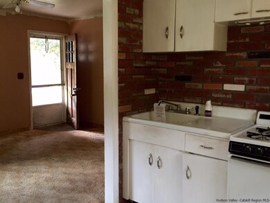 394 Crescent Ave, Highland, NY 12528 - photo 5