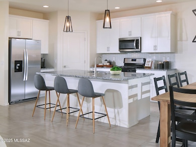 TCSMeadowsRMMarbleDistinctKitch
