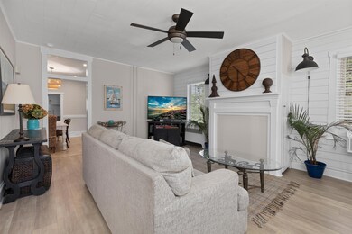 1045-1047 Lafayette St unit 3, Cape May, NJ 08204 - photo 5