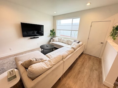 1538 E Talo Ct, Millcreek, UT 84106 - photo 4