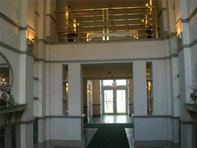 273 Cambridge Rd unit 408, Woburn, MA 01801 - photo 2
