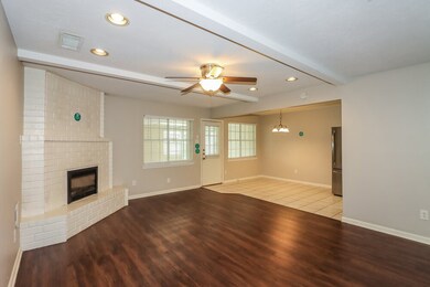 13915 Peatwood Rd, Houston, TX 77038 - photo 5