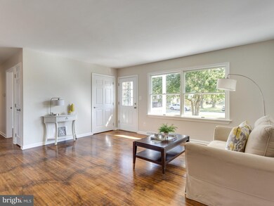 44118 Saint Andrews Ln, California, MD 20619 - photo 4