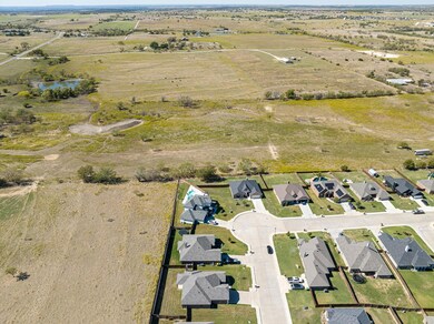225 Bayless Ave, Godley, TX 76044 - photo 7
