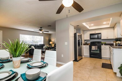 Dining to Kitchen