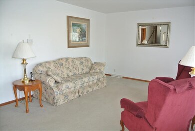 2911 Bittersweet Ln, Anderson, IN 46011 - photo 2