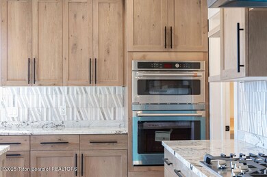 330 Mantua Meadows Ln, Afton, WY 83110 - photo 6